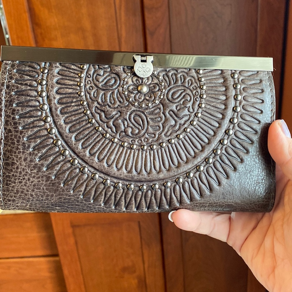 Patricia Nash wallet